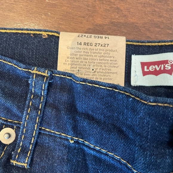 Levi’s 511 - Picture 3 of 4